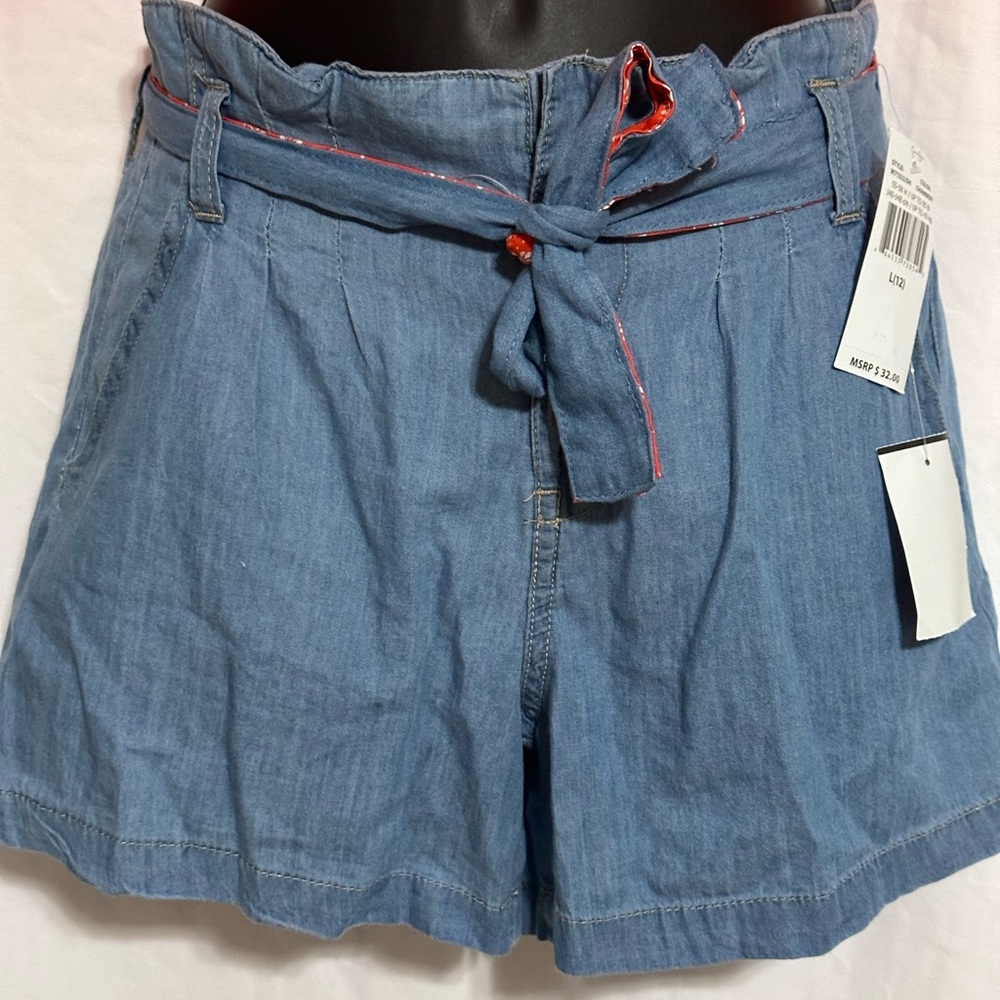 Jessica Simpson girls jean shorts. NWT size 12